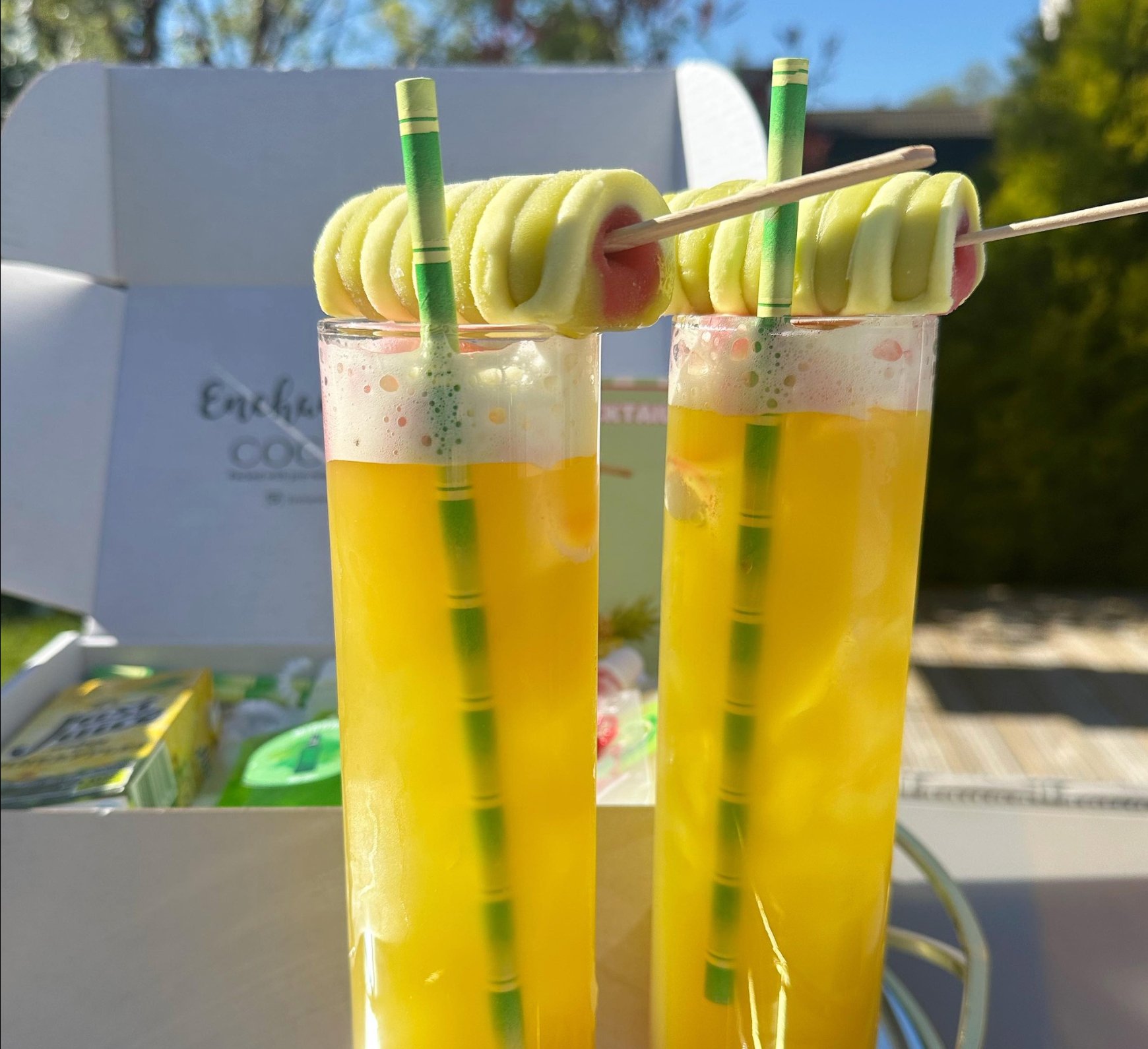3 Easy-To-Make Summer Cocktails - Enchanted Drinks
